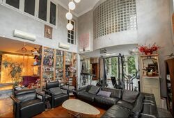 Hillview Villas (D23), Semi-Detached #520152371